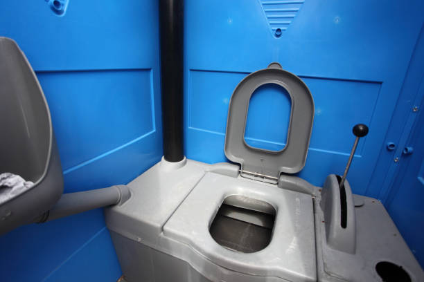 Best Portable restroom trailer rental  in Hackensack, NJ